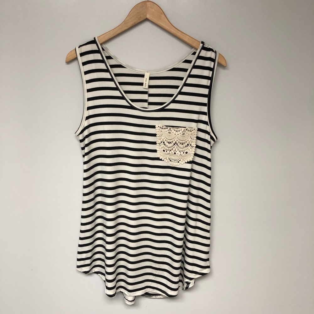 Striped Medium Tank Top with Lace Pocket